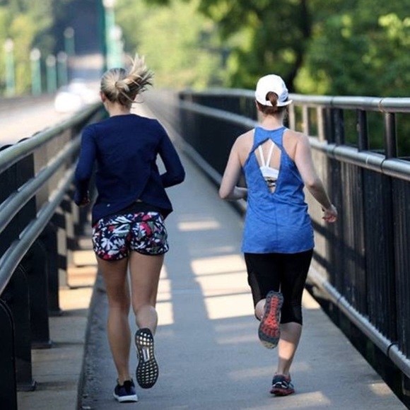 Lululemon Speed Short Pop Cut Boom Juice Multi Black Women’s Size 8 - Picture 15 of 15